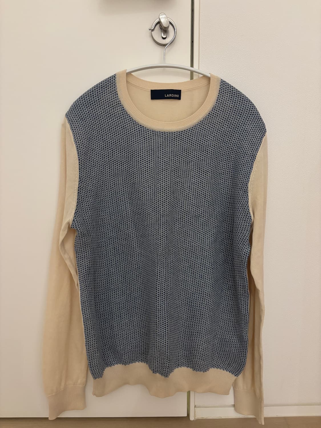 라르디니 니트 (1번 착용) 상품이미지2