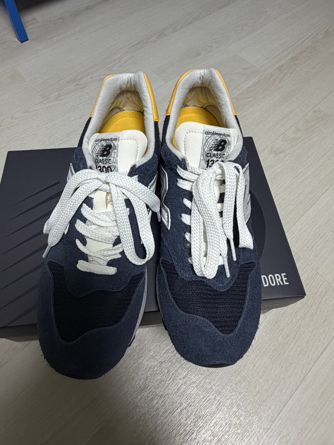 뉴발란스x에임레온도르 1300 네이비 상품이미지2