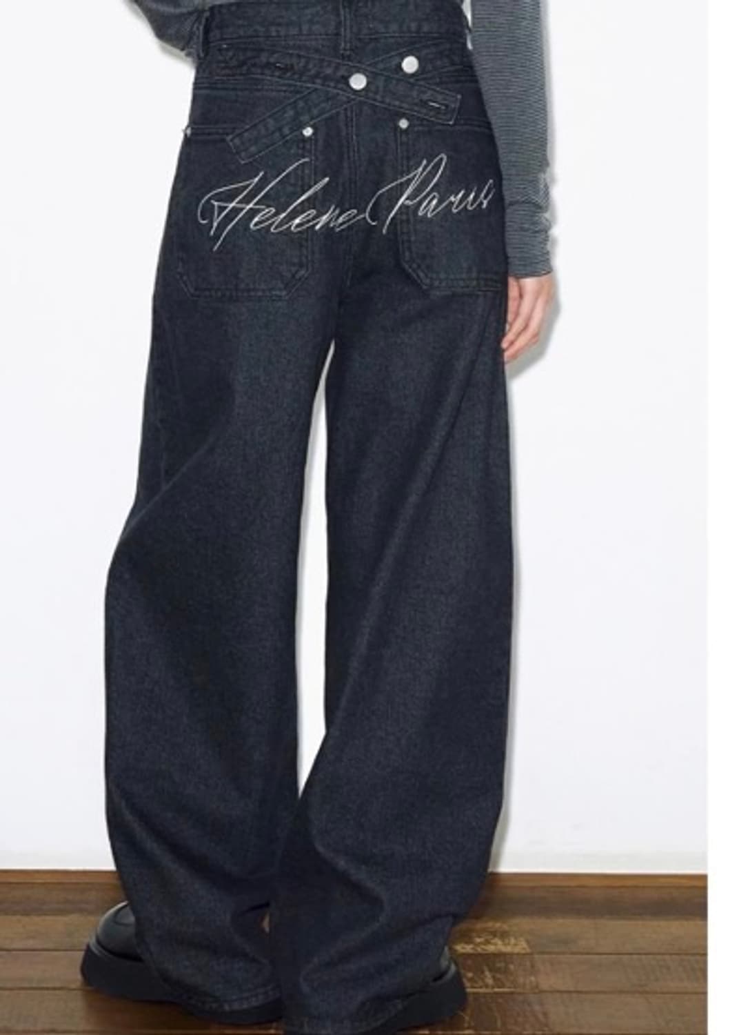 헬레네 아트 레터링 어드저스트 와이드팬츠 (데님블랙노멀) 상품이미지1