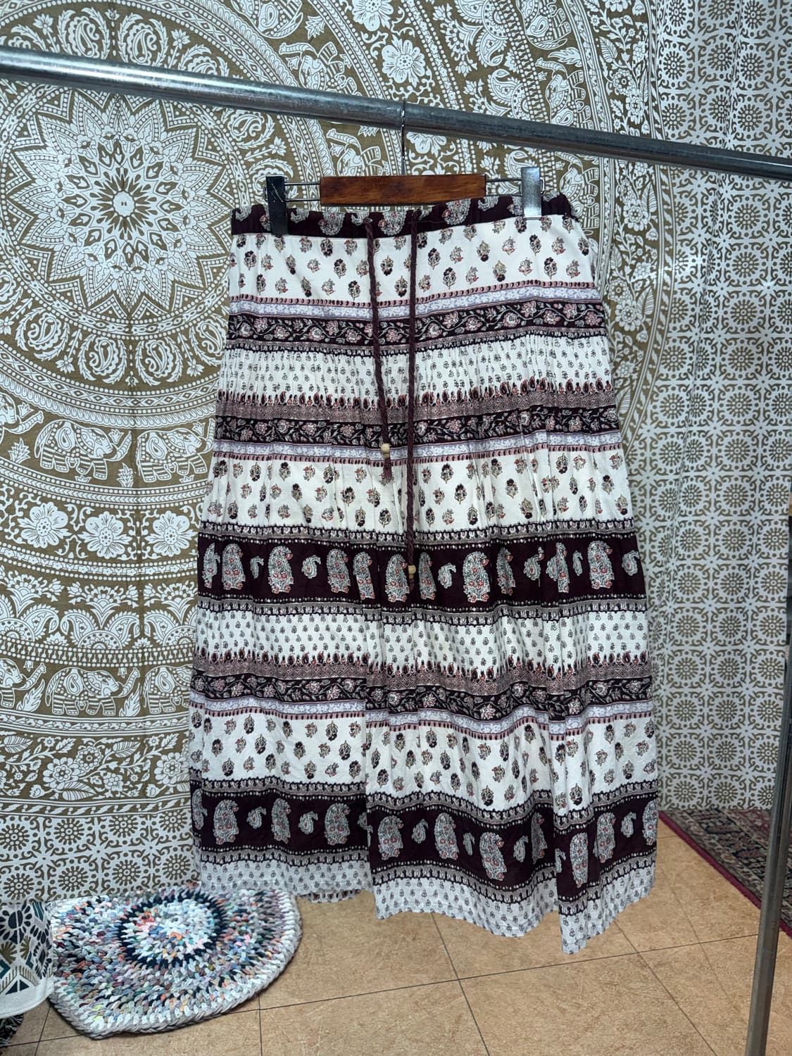 써스데이아일랜드 여성 에스닉 밴딩 스커트  상품이미지3