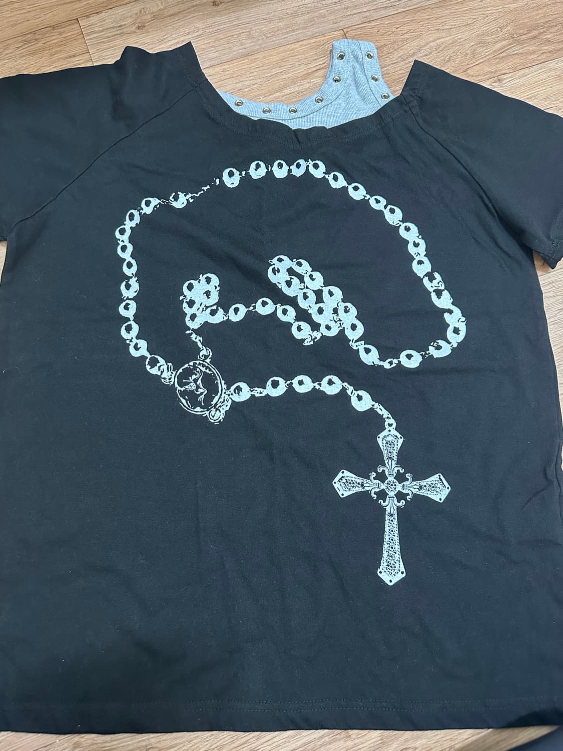 팬시클럽 로저리 노이어 티 상품이미지3