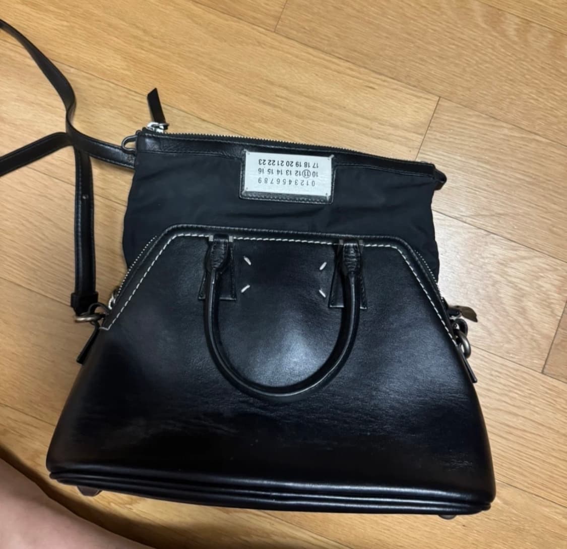 메종 마르지엘라 5AC 미니 블랙 토트백 상품이미지2