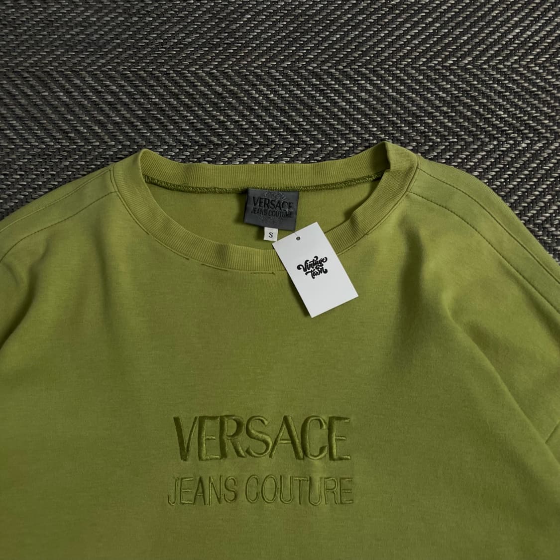 90s 베르사체 빅로고 아카이브 타이트핏 롱슬리브o 3110 상품이미지4