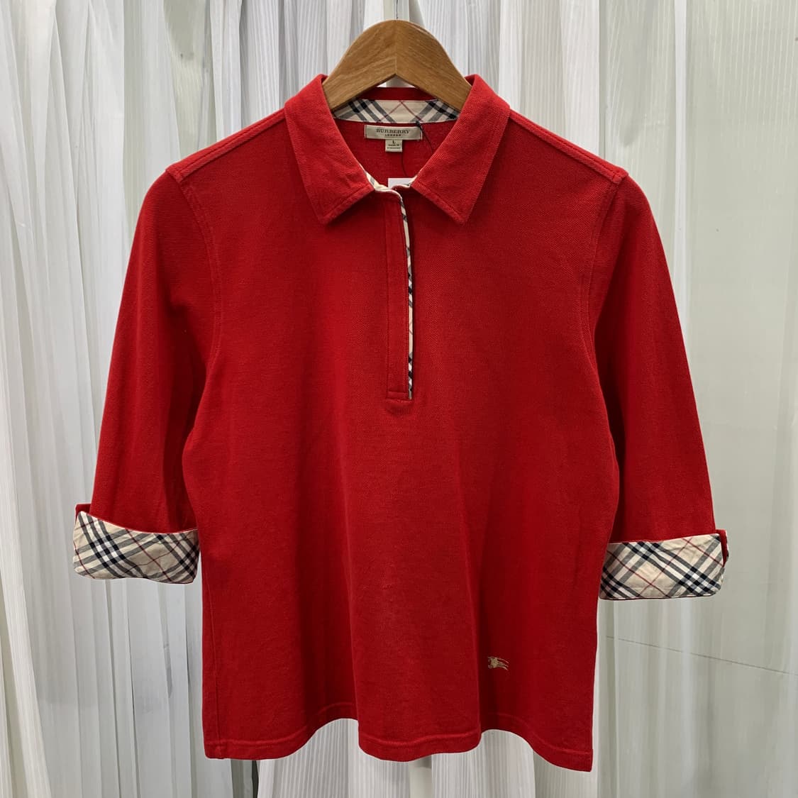 버버리 BURBERRY 7부 롤업 소매 카라티 1689 상품이미지1