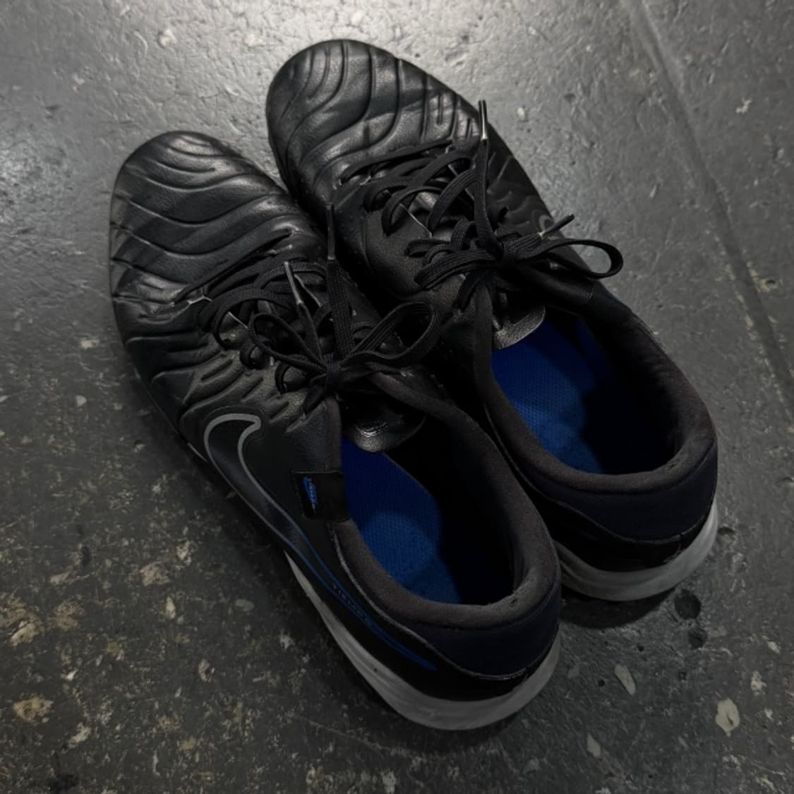 270 나이키 티엠포 레전드 10 풋살화 상품이미지2