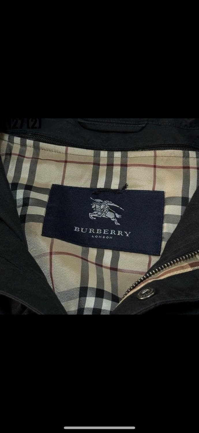 버버리 블랙 점퍼 자켓 상품이미지3