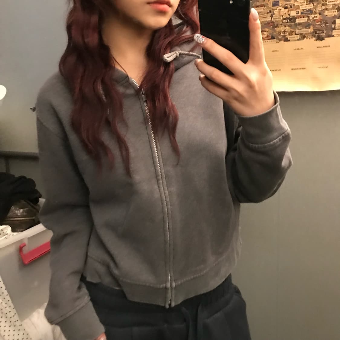 Calvin klein 캘빈클라인 백 로고 크롭 후드집업 상품이미지3