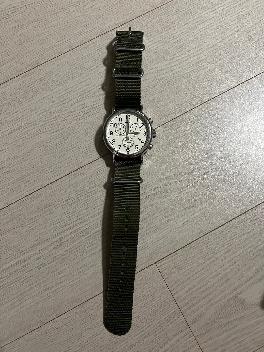 타이맥스 인디글로라이트 크로노그래프 시계 상품이미지1