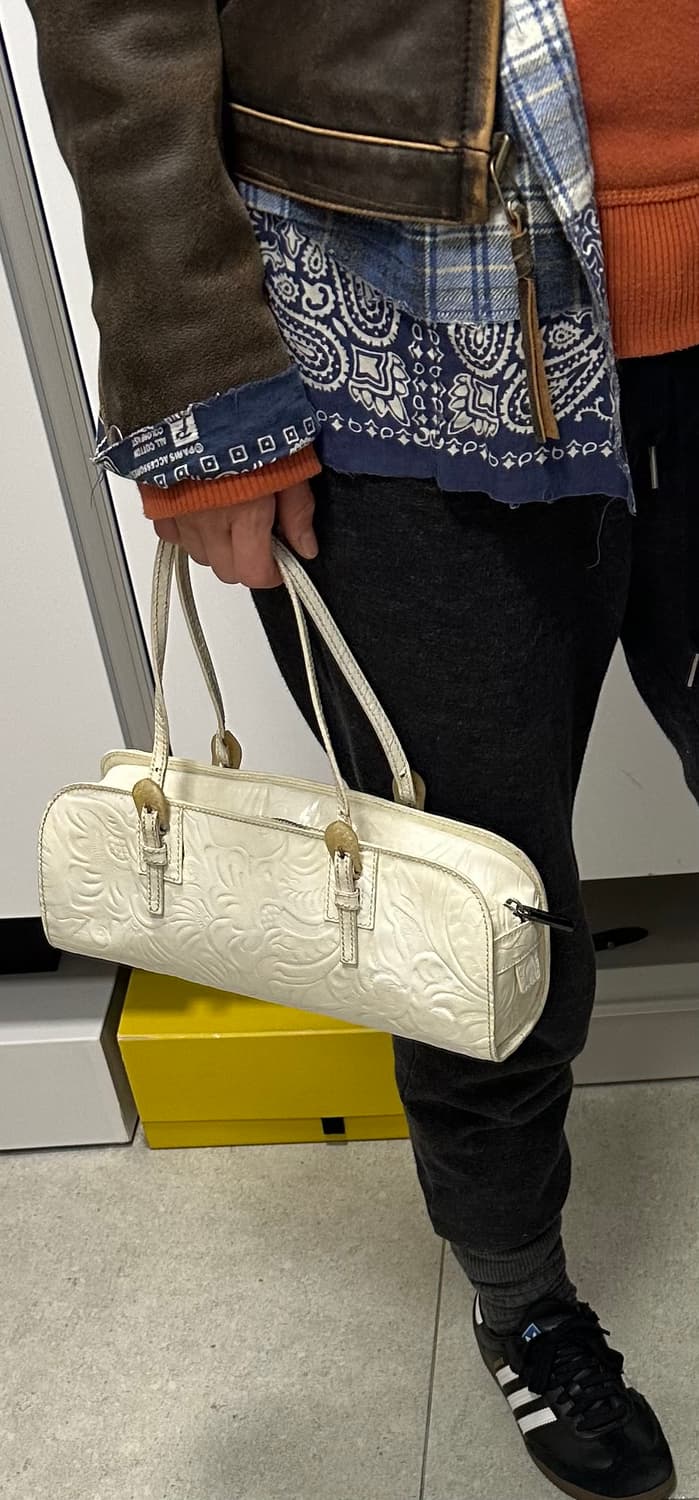 팬디 가방 상품이미지7