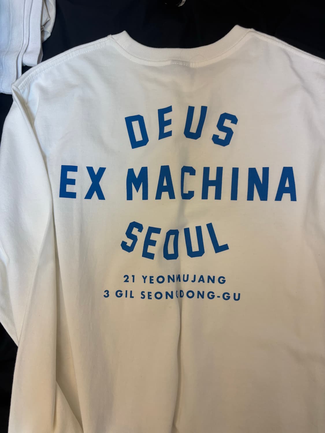 데우스 서울 슬리브 M 상품이미지2