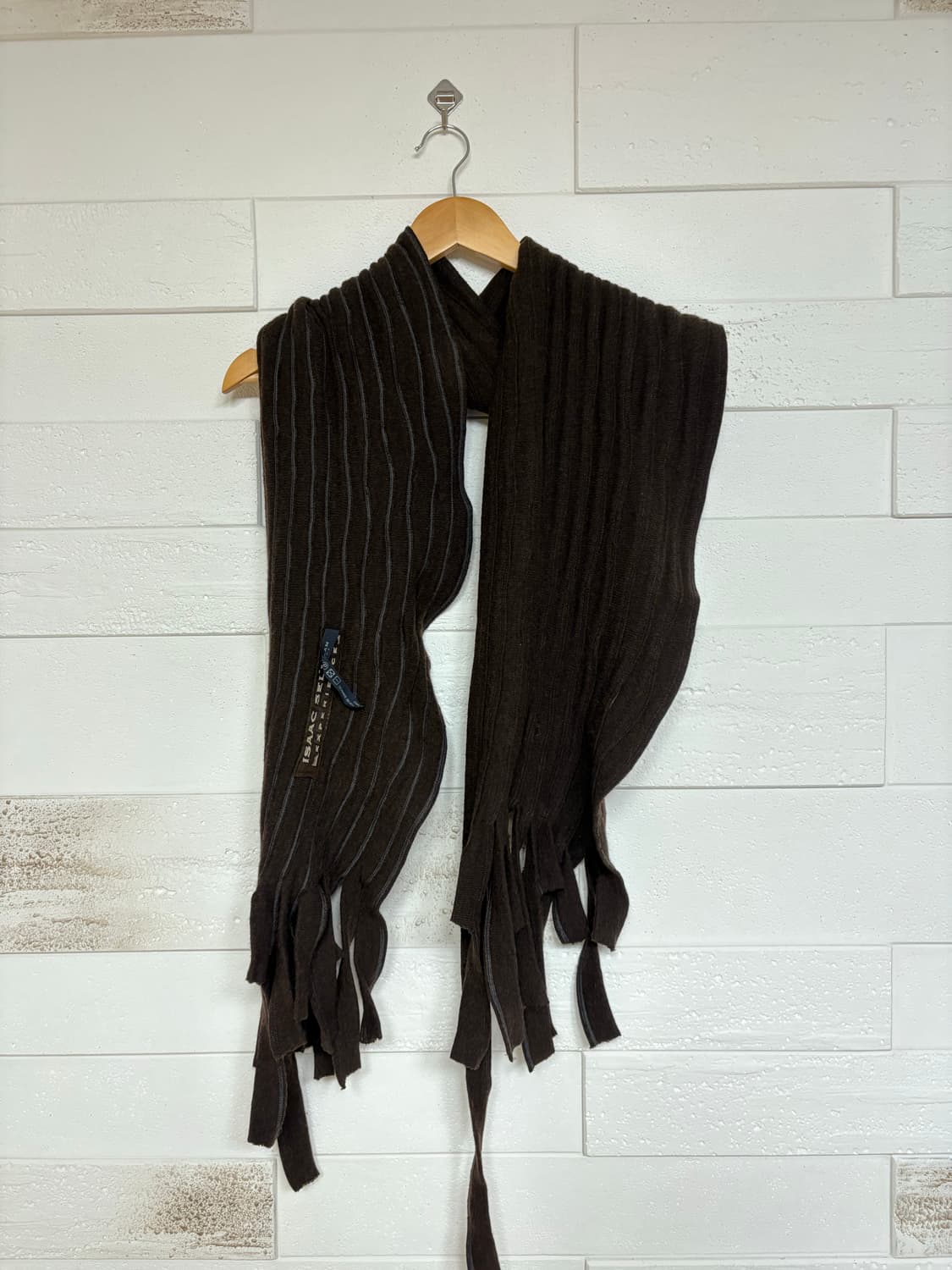 아이작 세럼 머플러 상품이미지1