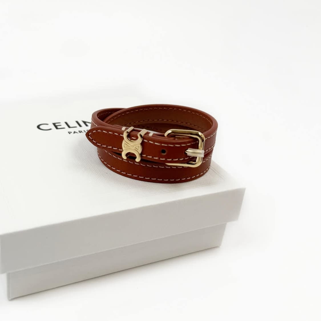 (정품 100%) 셀린느 트리오페 레 퀴르 더블 가죽 팔찌 460SF3B 상품이미지8