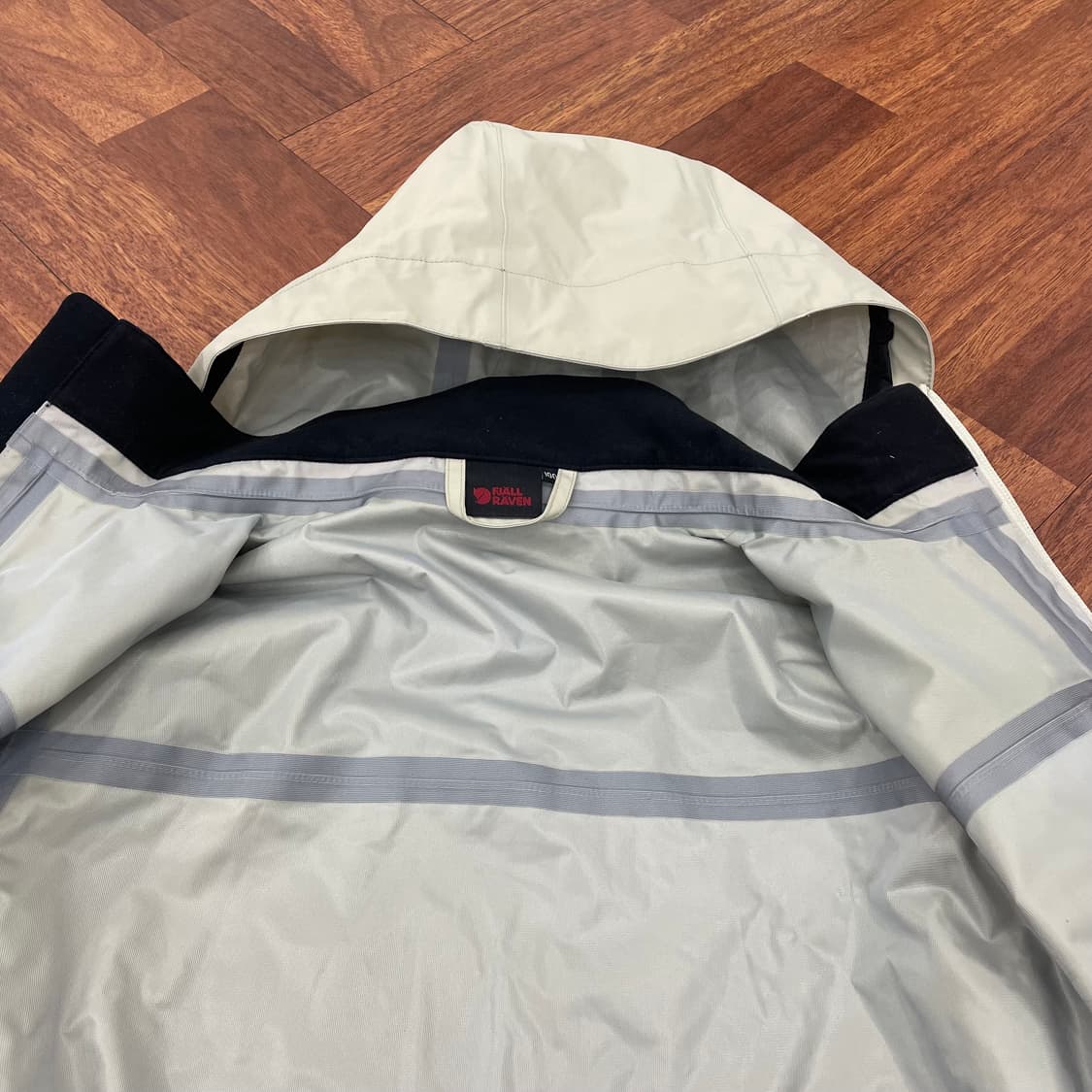 피엘라벤 하이드라틱 방수 자켓 상품이미지4