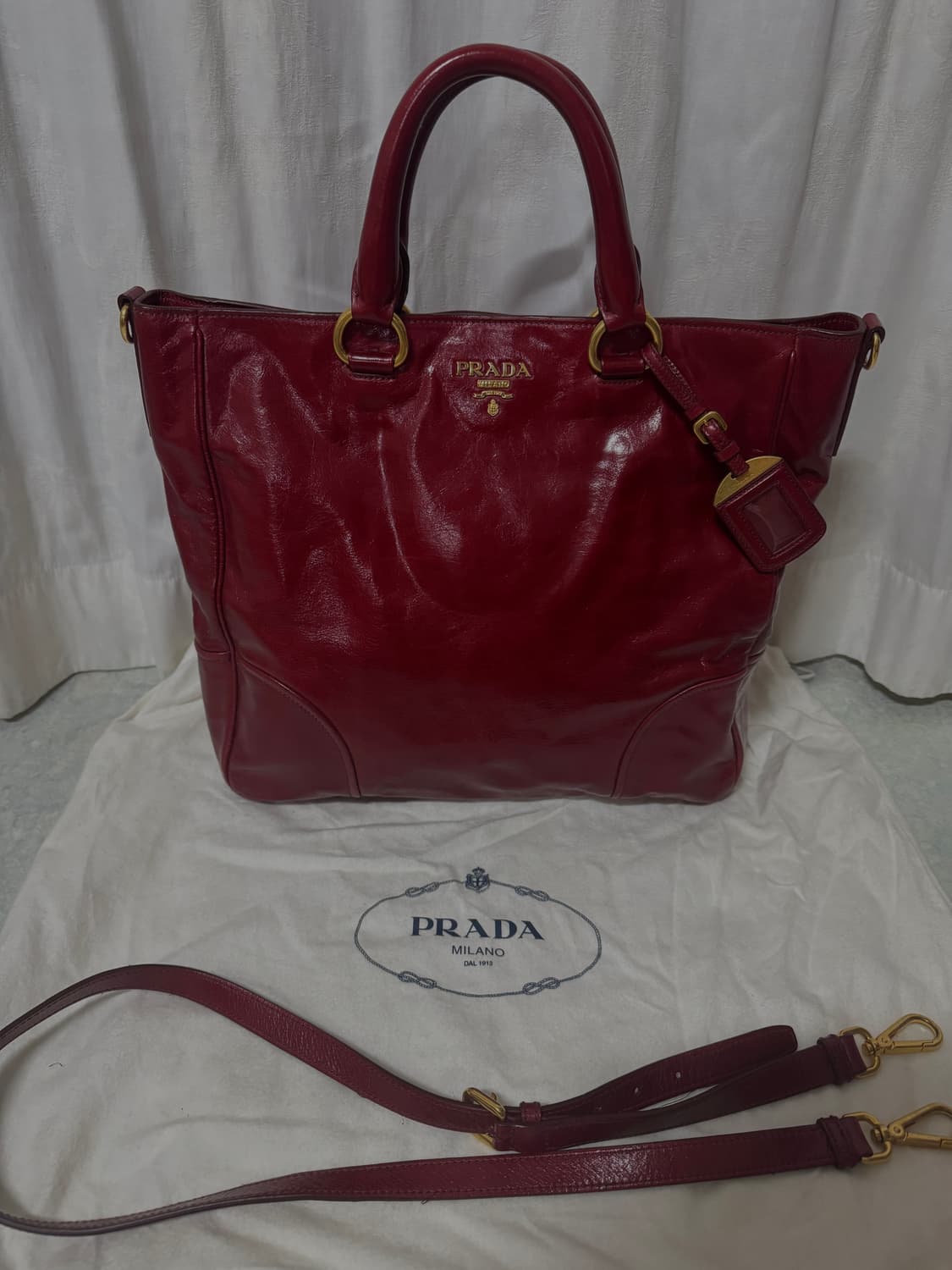 프라다 비텔로 샤인 2way 토트백 레드 상품이미지1