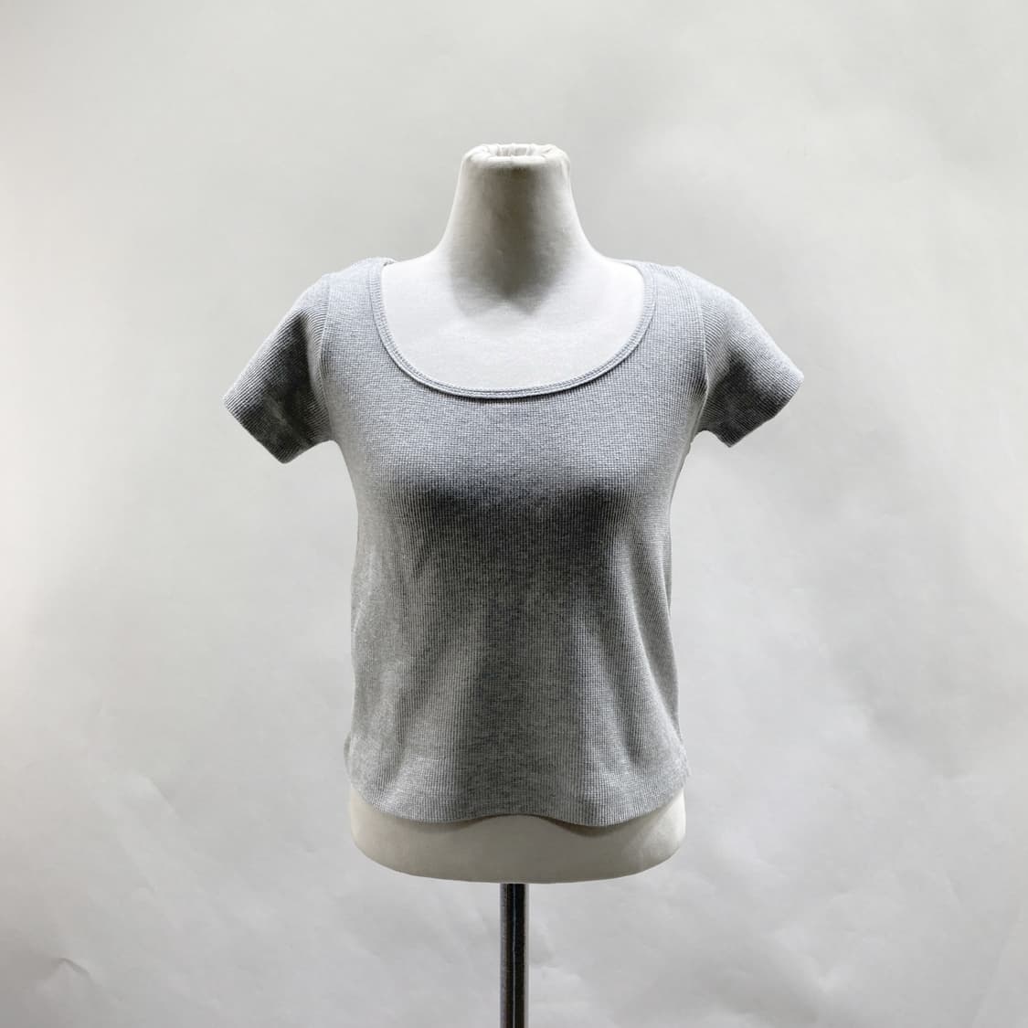 like water 여성 크롭 스퀘어 반팔 그레이 85  상품이미지1