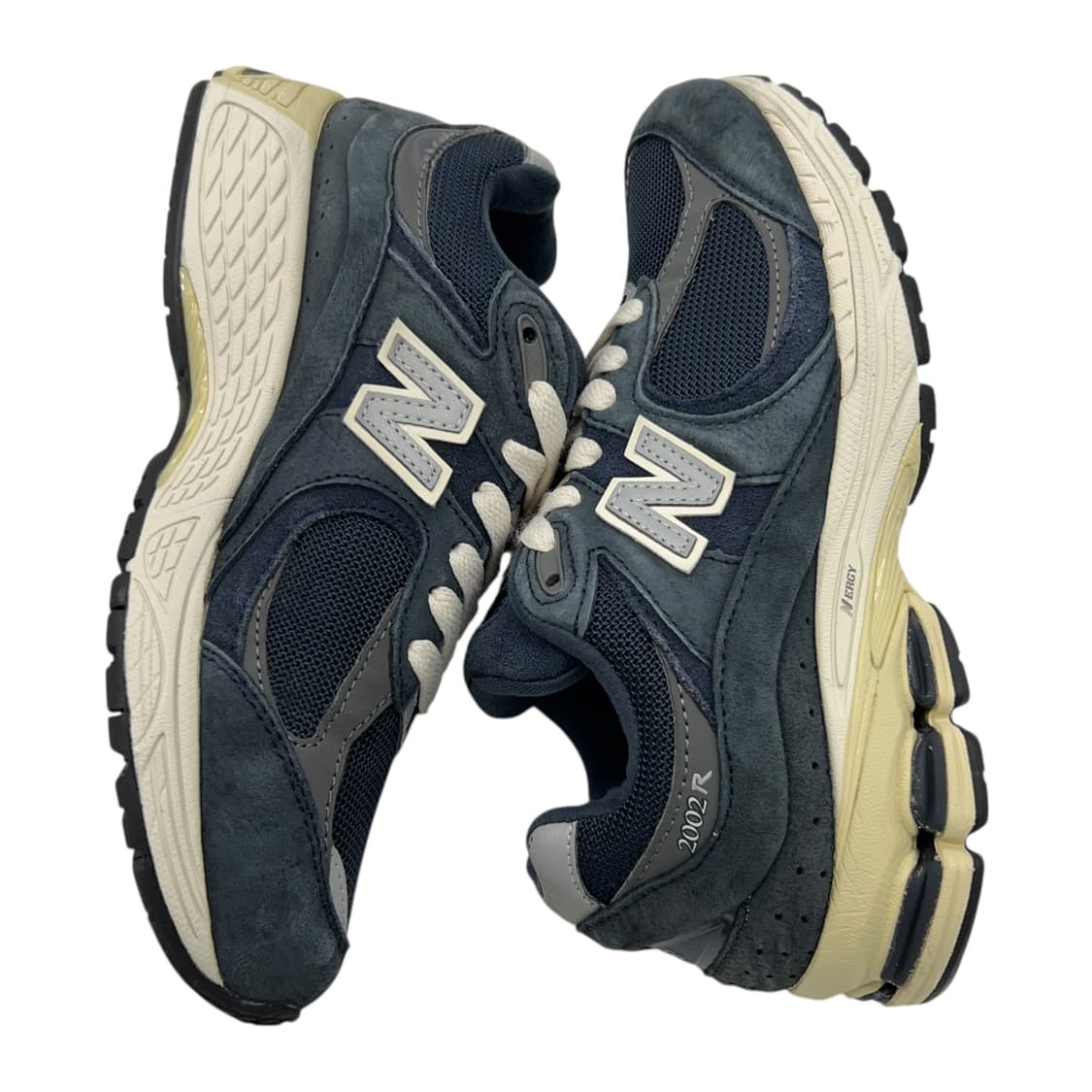 235 뉴발란스 2002R 이클립스 캐슬락 상품이미지3