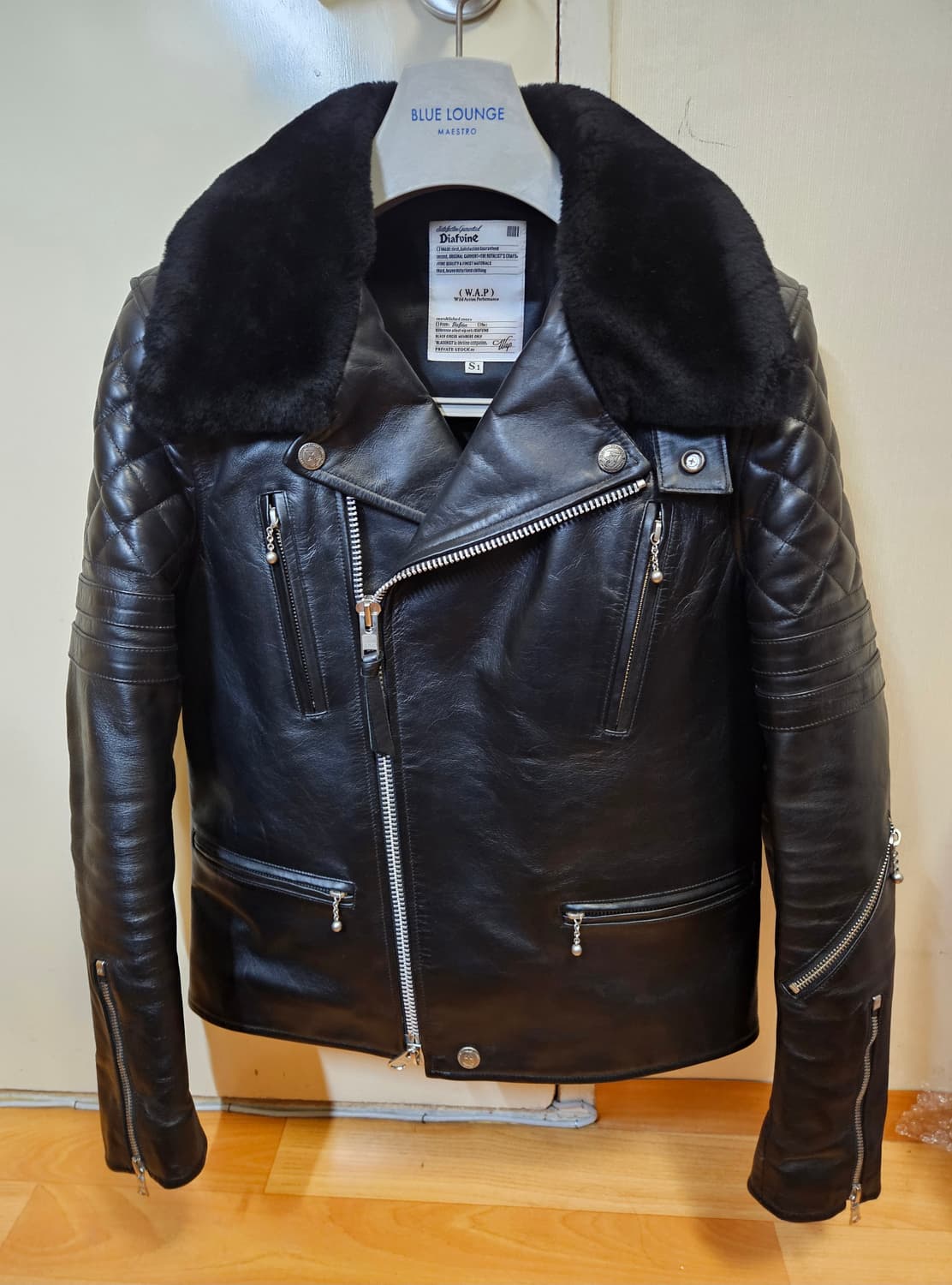 95 M) 디아프바인 라이트닝 Type1 무스탕 가죽자켓 상품이미지1