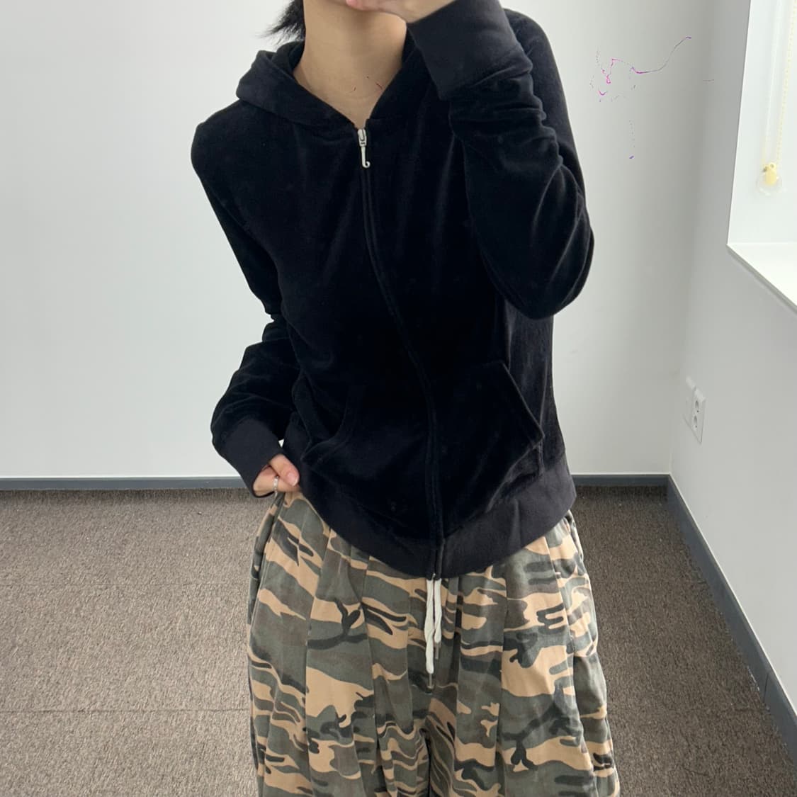 Juicy couture 쥬시꾸뛰르 왕관 블랙 벨벳 후드집업  상품이미지1