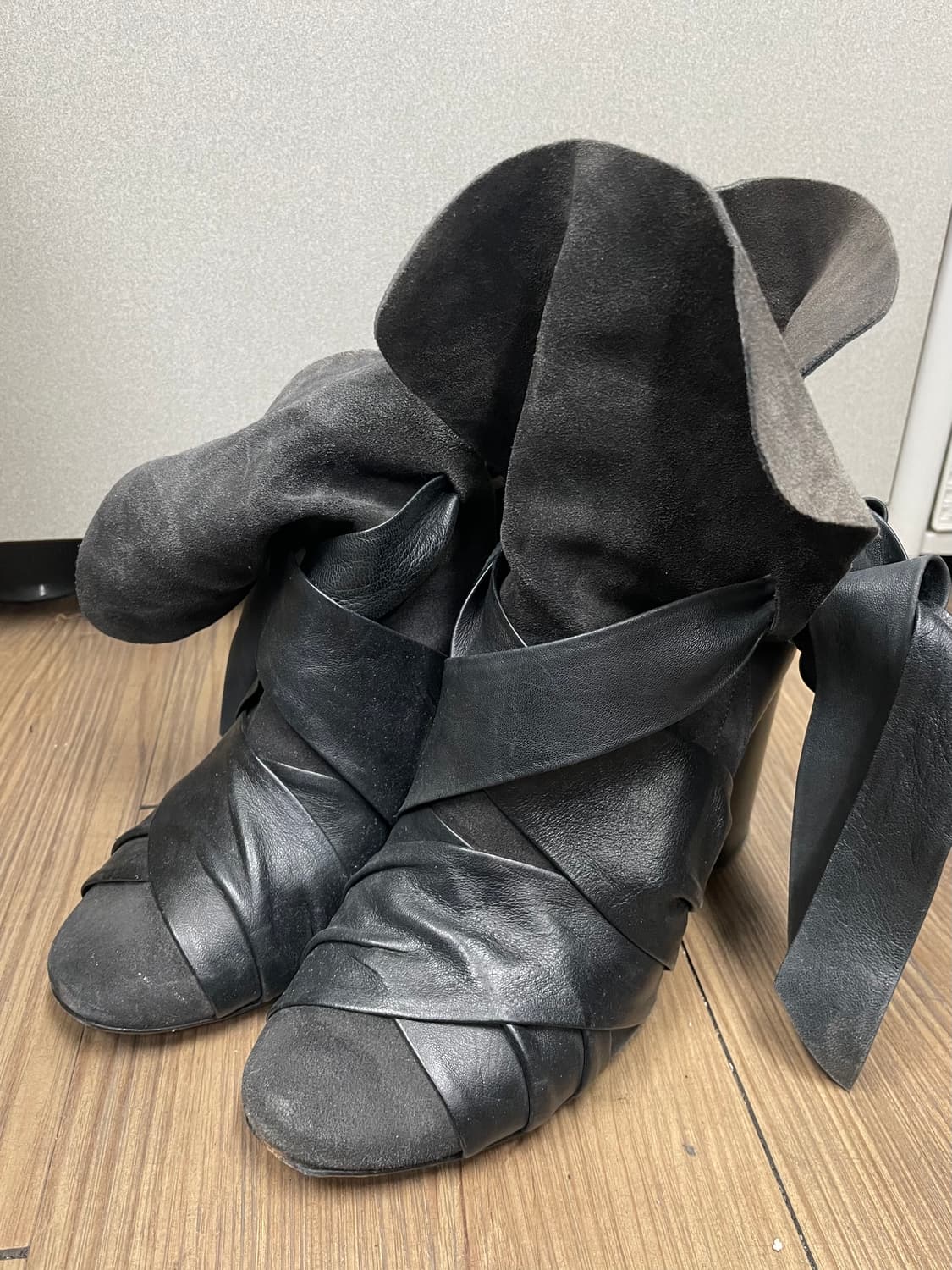 이자벨마랑 랩 앵클부츠 상품이미지1