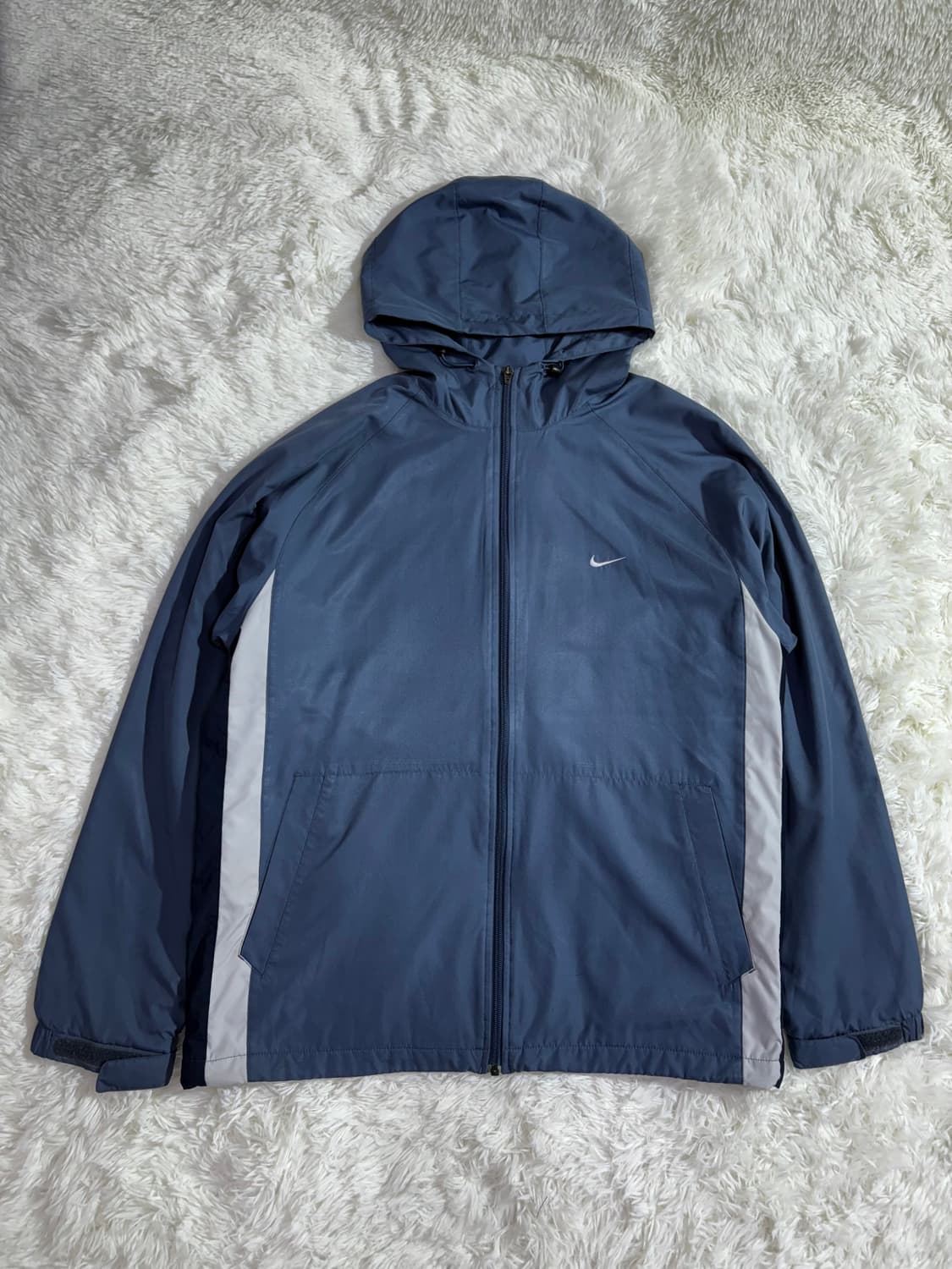 나이키 00’s 배색 스우시 점퍼  상품이미지3