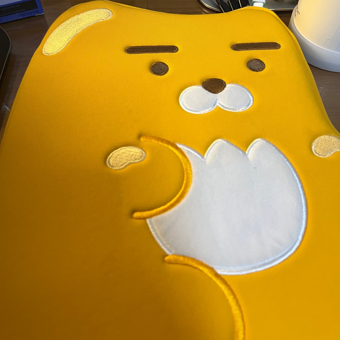 카카오프렌즈 라이언 파우치 11인치 상품이미지3