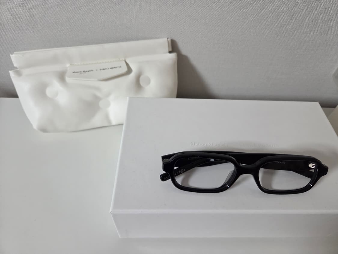 젠틀몬스터 × 메종마르지엘라 MM21001 판매합니다. 상품이미지3