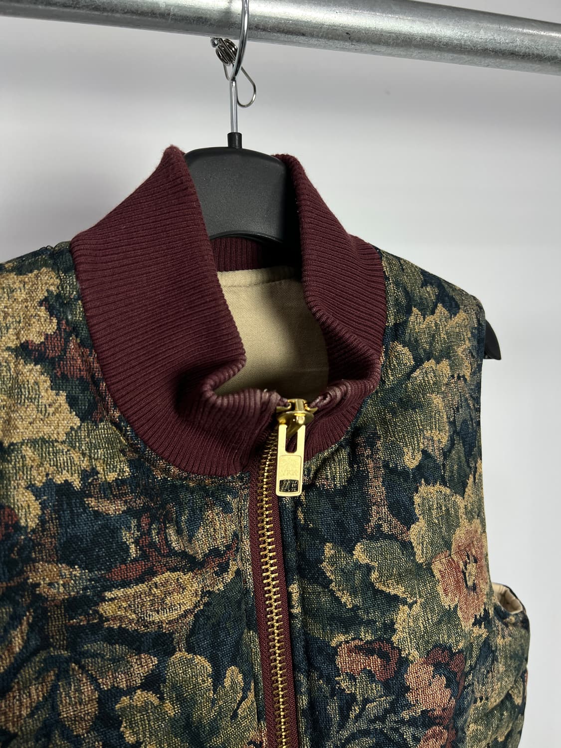 LOIS CRAYON 패턴 집업 베스트  상품이미지6