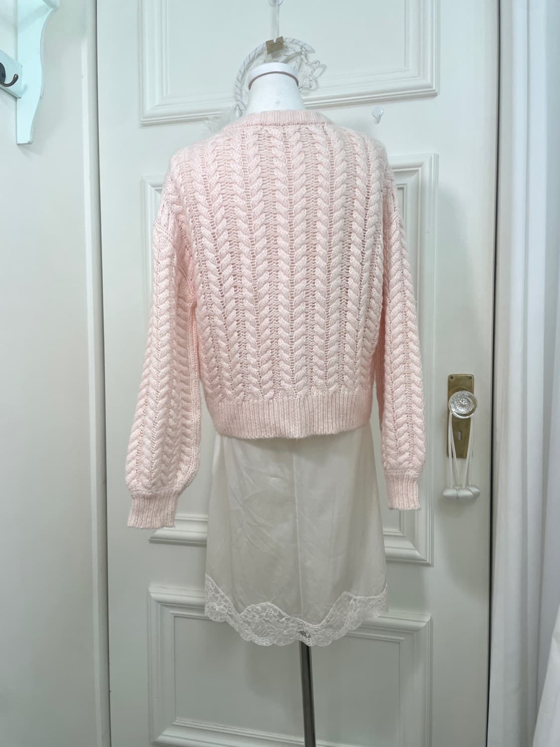 NICE CLAUP lovely coral twist warm cardi 상품이미지3