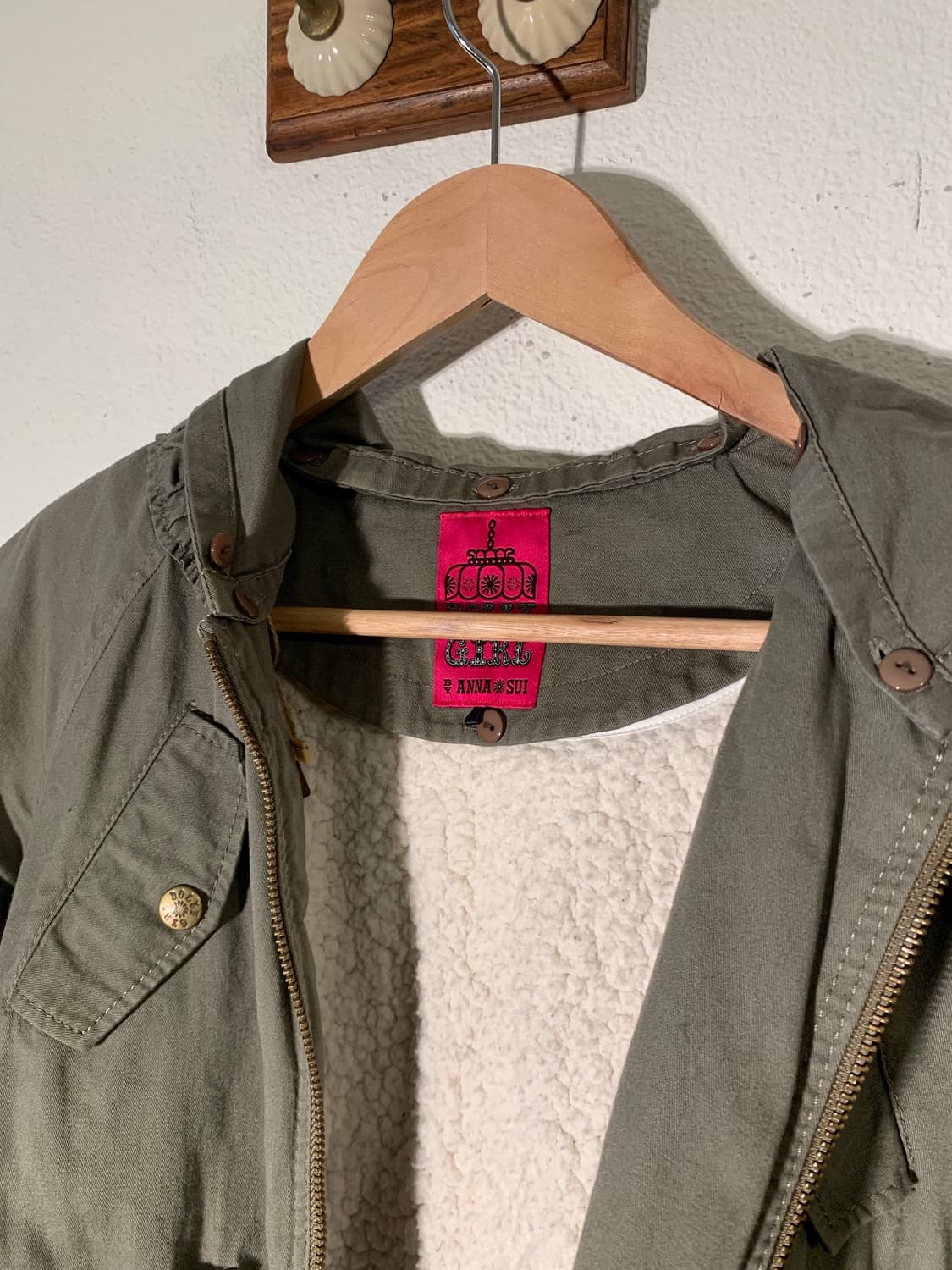 안나수이 프릴 크롭 밀리터리 후드 자켓 + 보아 베스트 상품이미지4