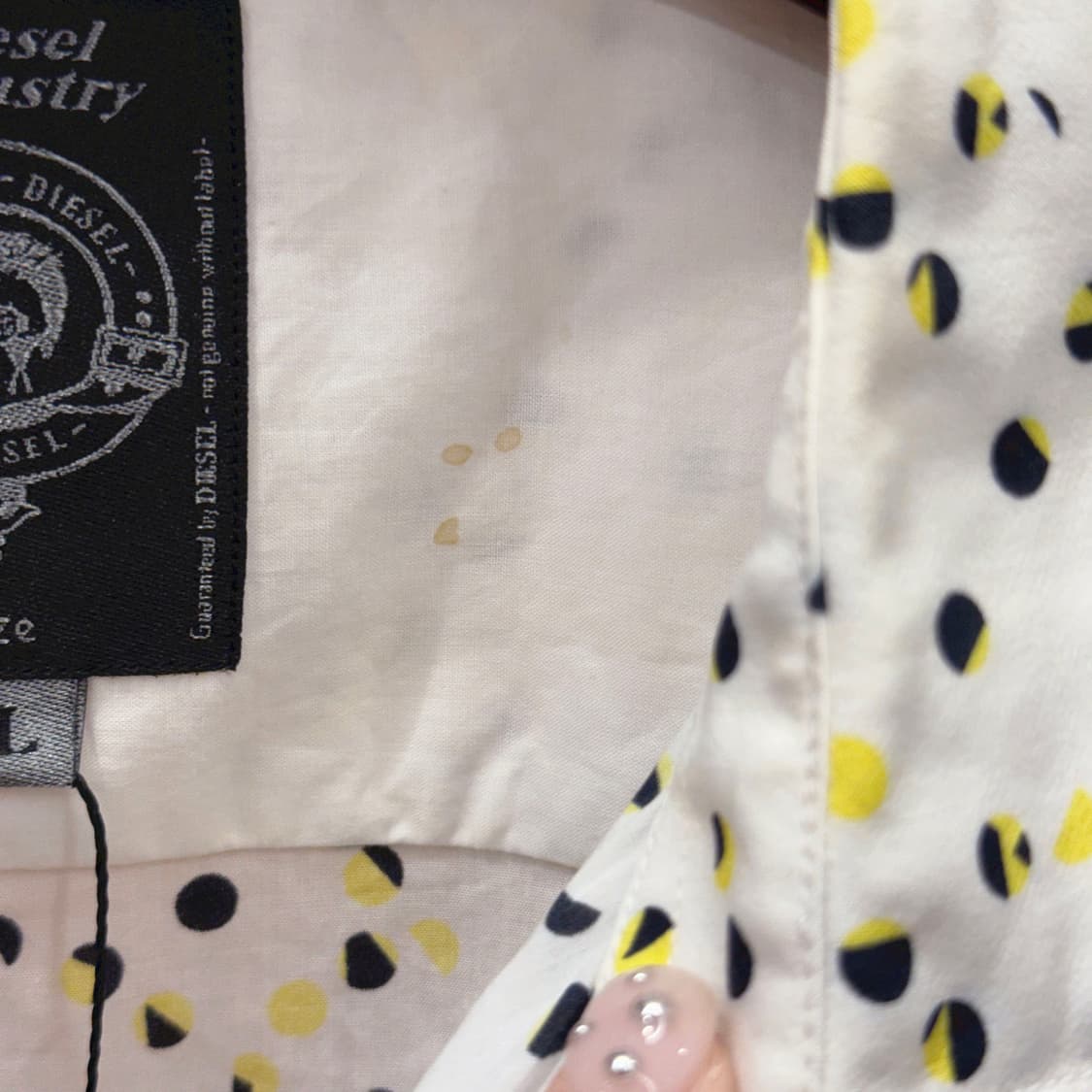 디젤 인더스트리 스트릿 패턴 긴팔 셔츠 도트 그래픽 디테일 화이트 상품이미지9