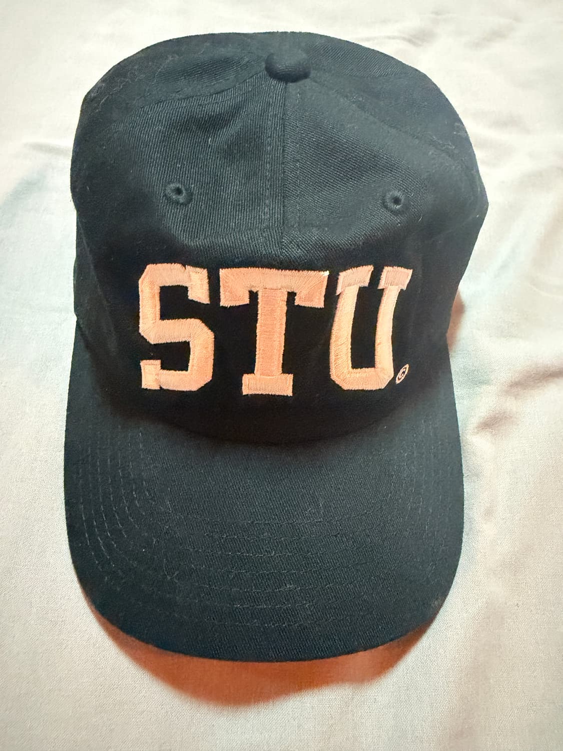 스투시 스투 아치 스트랩백 캡 블랙 상품이미지2