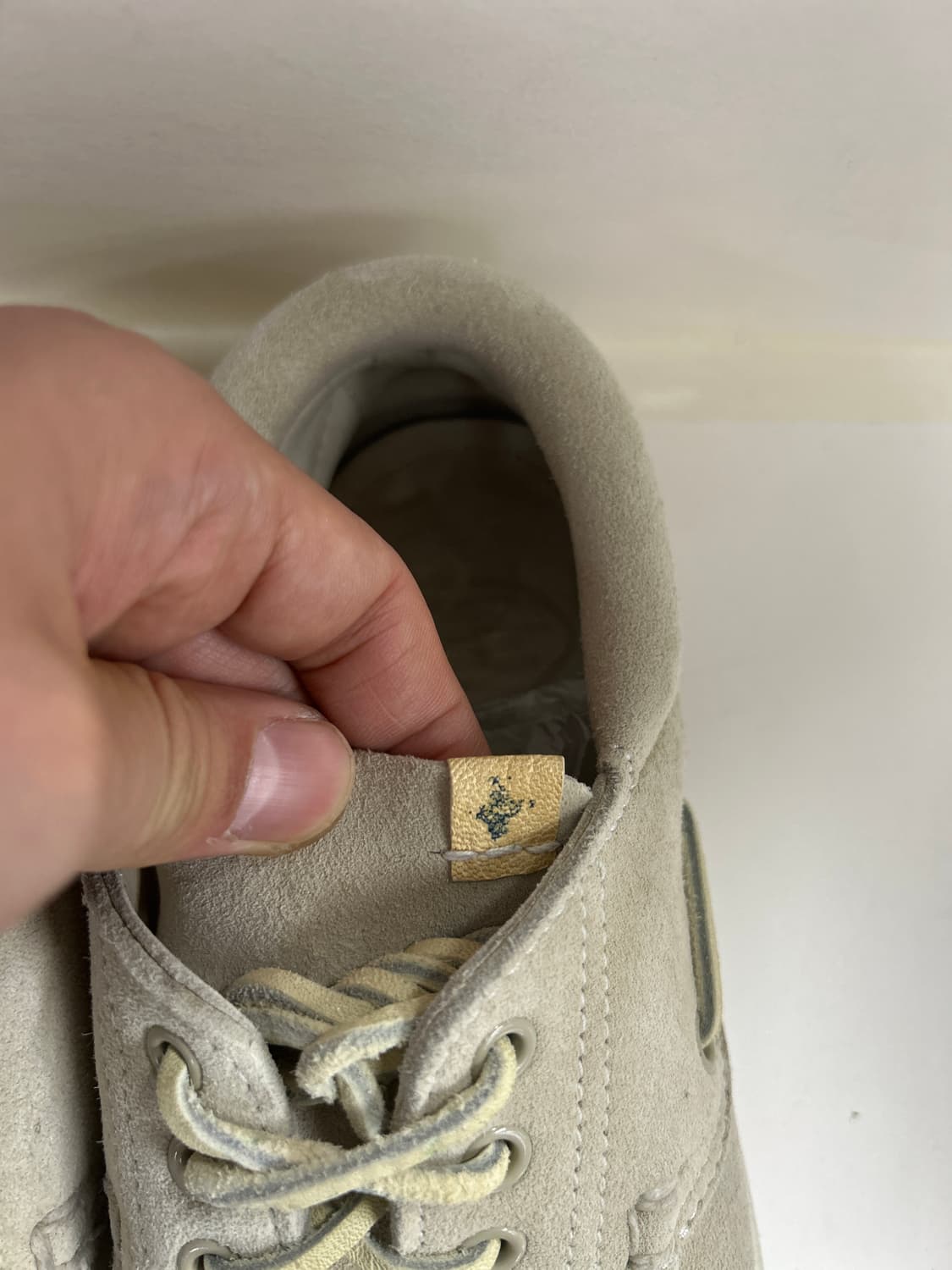 비즈빔 호크니 그레이 스웨이드 보트화 9 상품이미지3