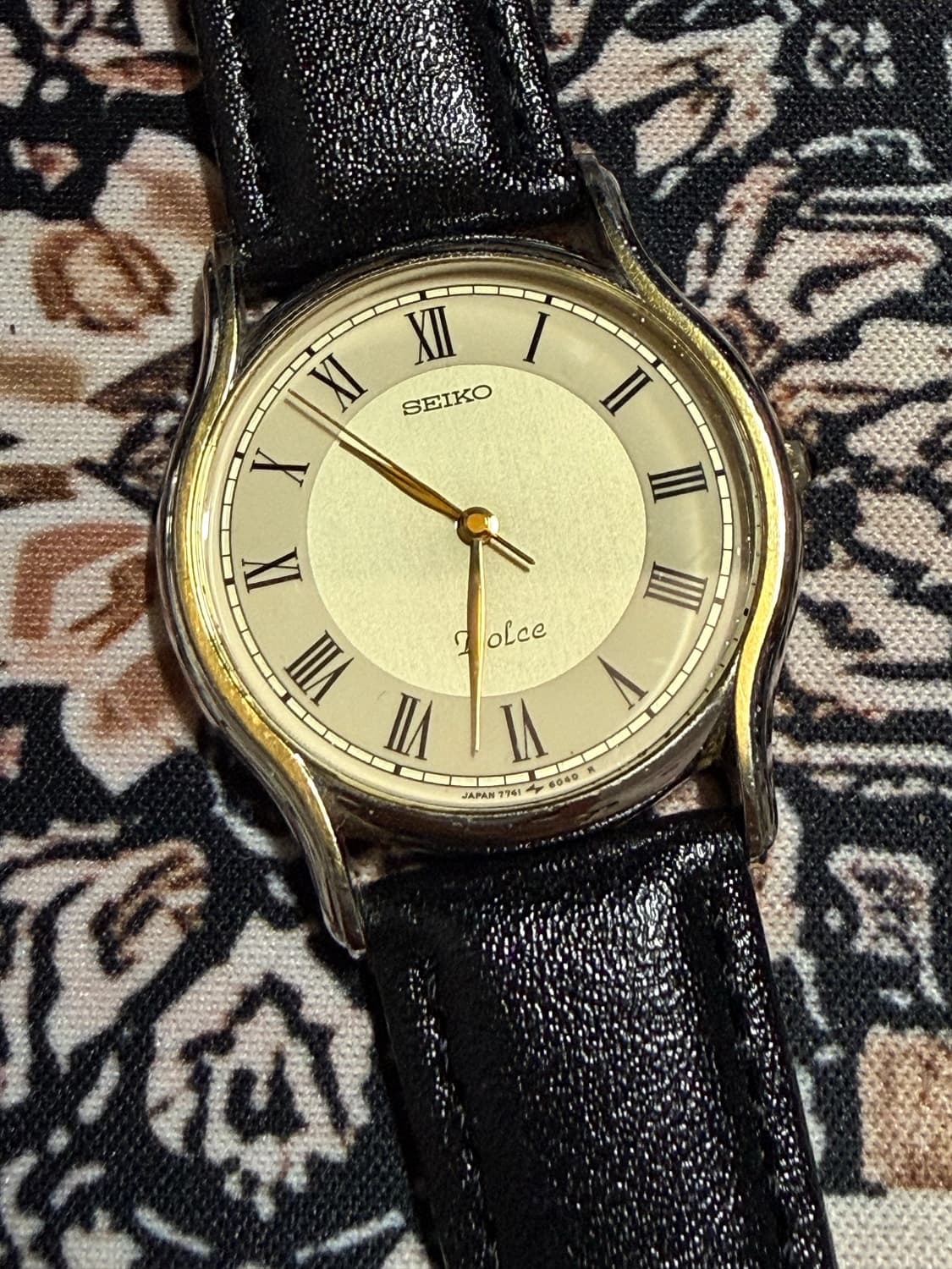 SEIKO DOLCE 빈티지 쿼츠 시계 상품이미지2