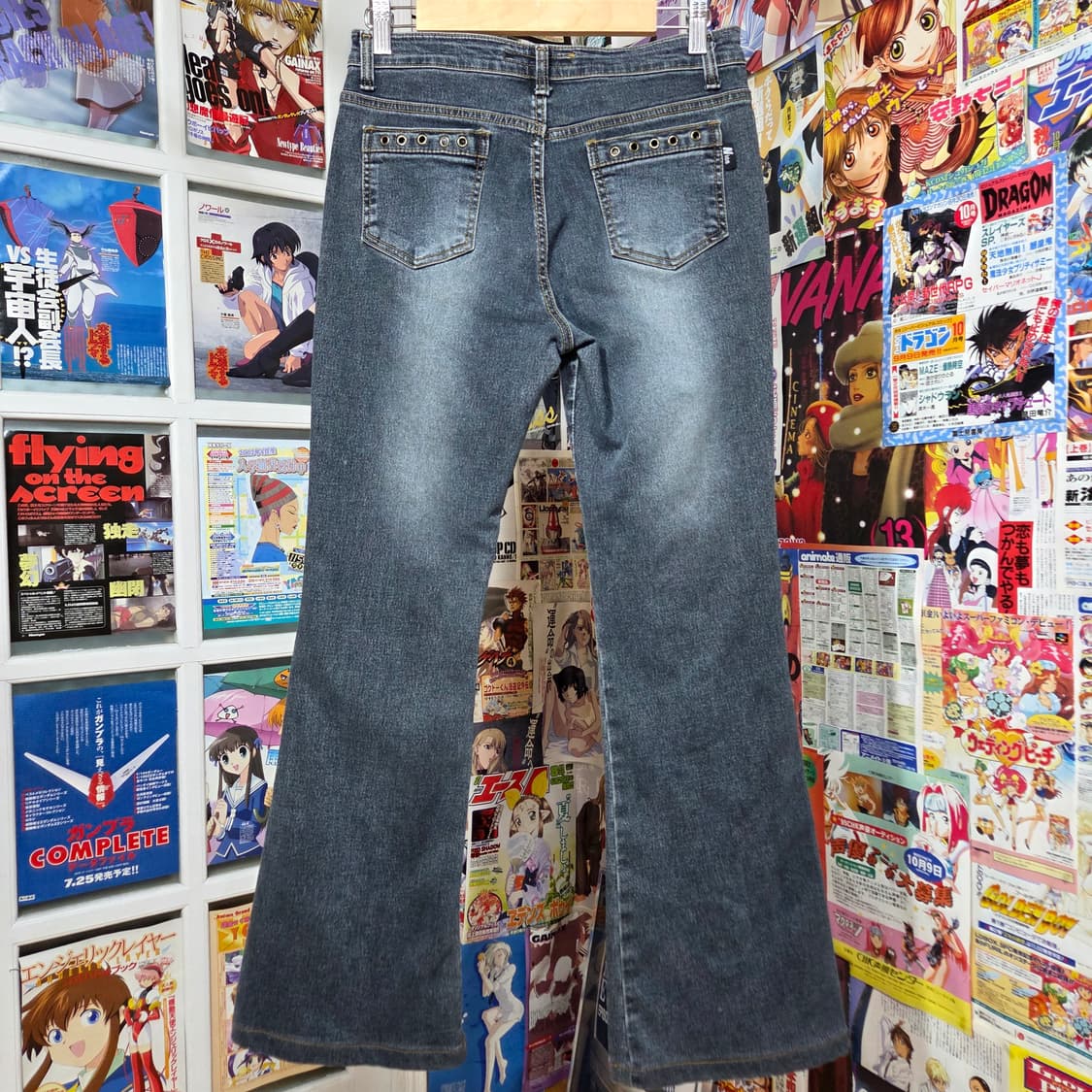 포켓 펀칭 그레이 부츠컷 데님팬츠 상품이미지5