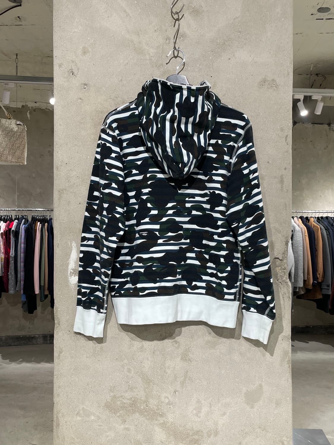 베이프 카모 플라쥬 스트라이프 스웻 풀집업 상품이미지7