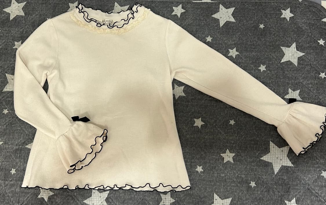 엑시즈팜 러블리 프릴 니트 상품이미지1