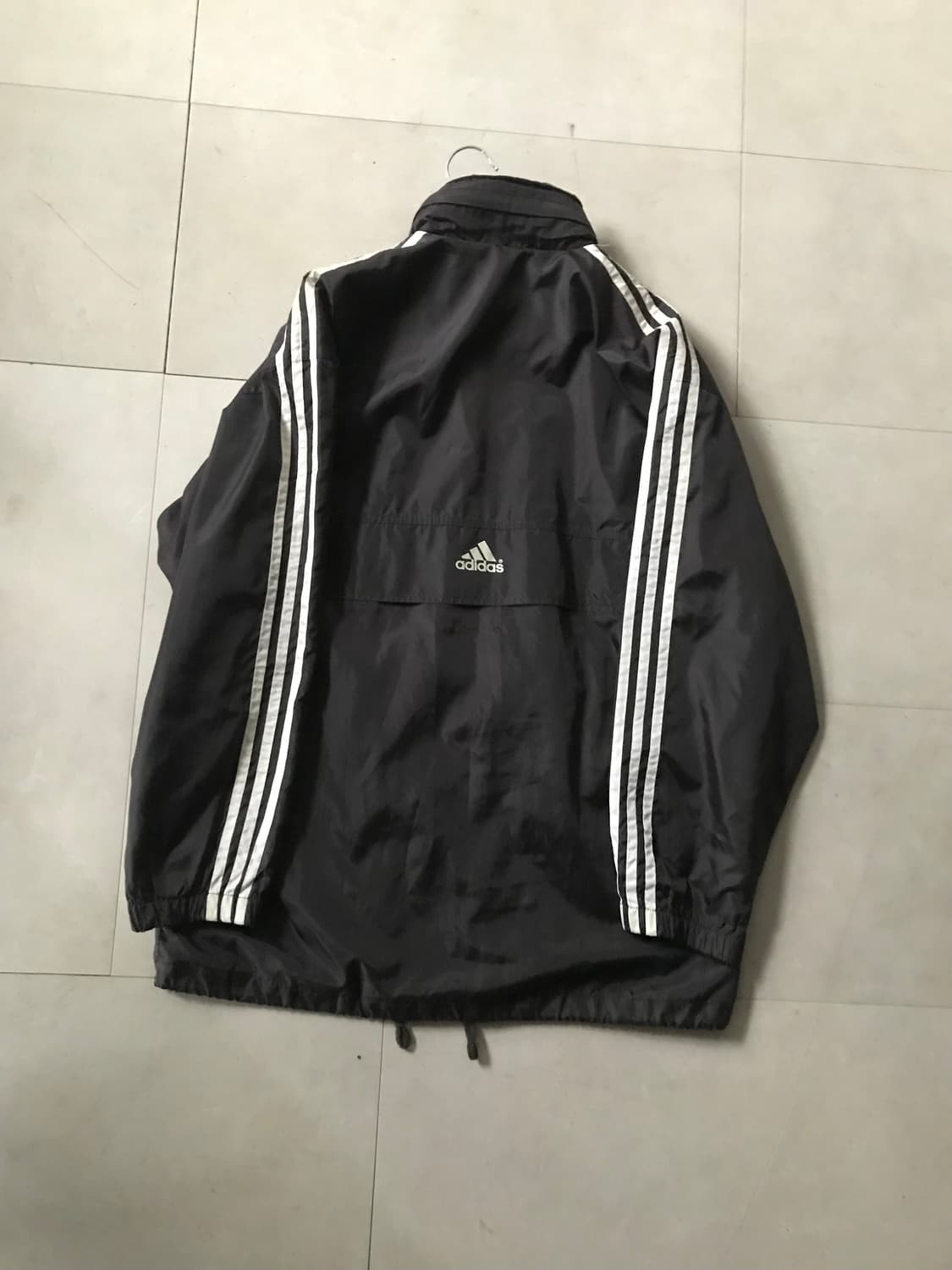 아디다스90s 브라운 오버핏 바람막이 상품이미지10