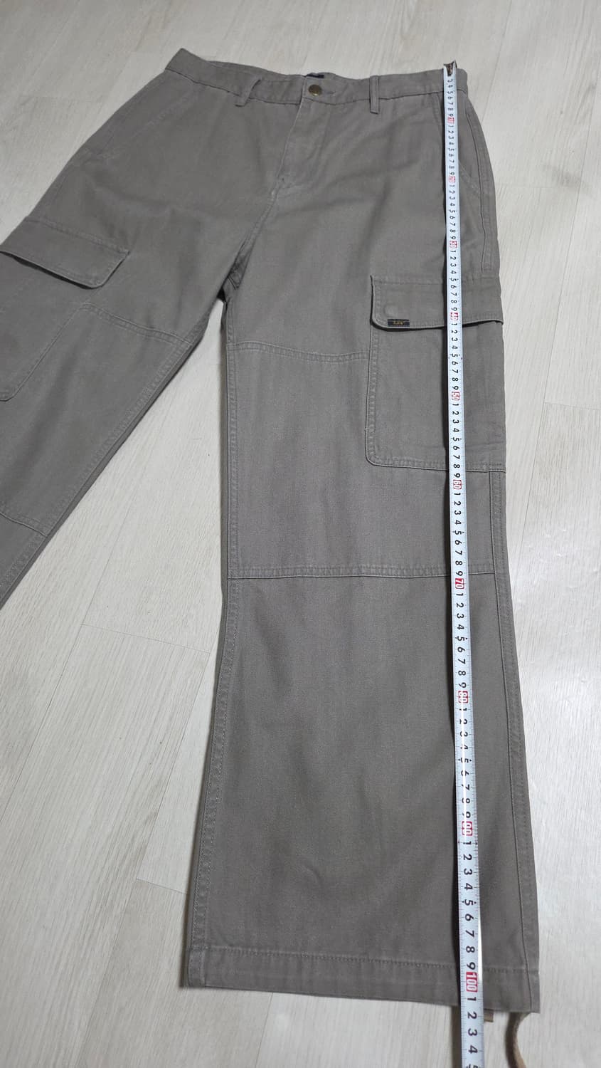 (착샷) LEE 헤링본 카고 팬츠 상품이미지8