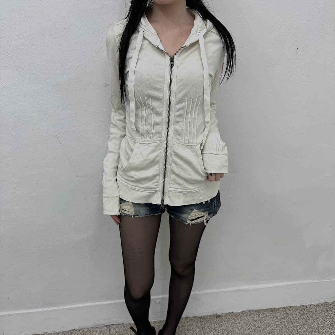 Y2K ivory detail hoodie 상품이미지1