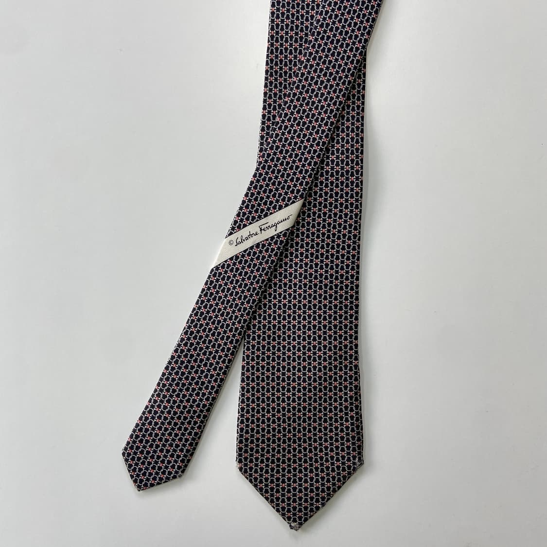 페레가모(Ferragamo) 명품 정품 넥타이 상품이미지1