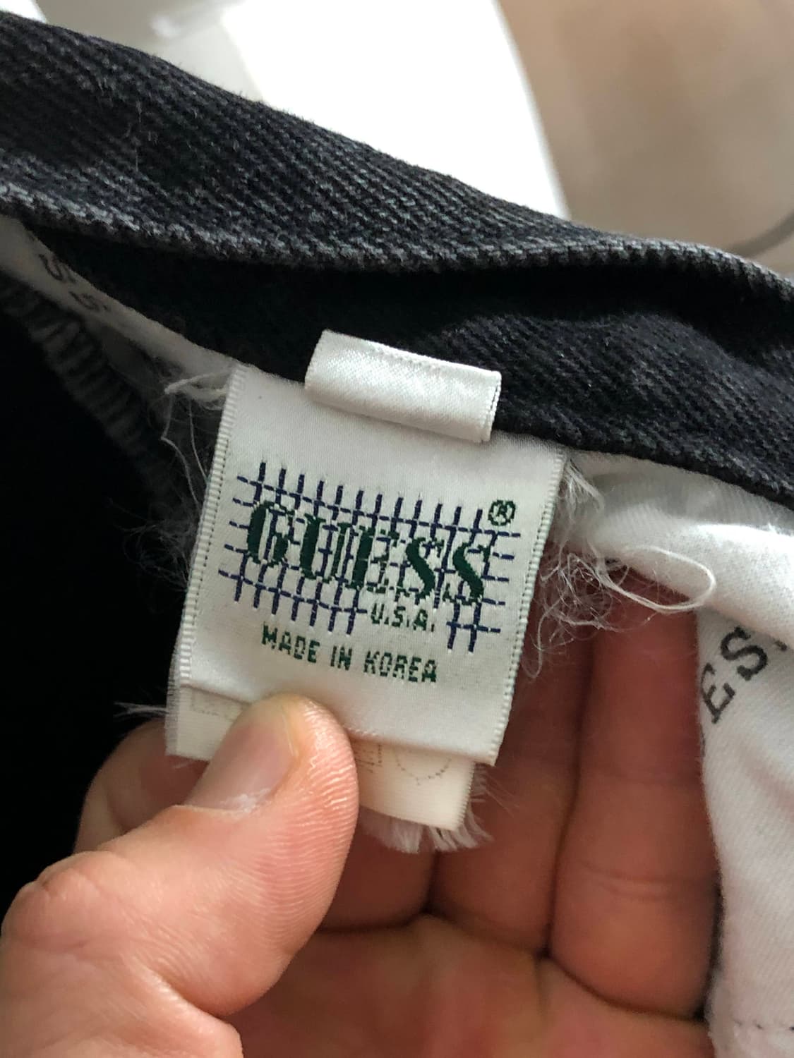 게스 스트레이트 핏 흑청 블랙진 데님 청바지 상품이미지5