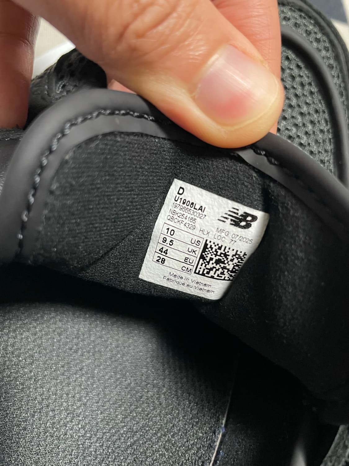 뉴발란스 1906L 블랙 탑 팬텀 상품이미지6