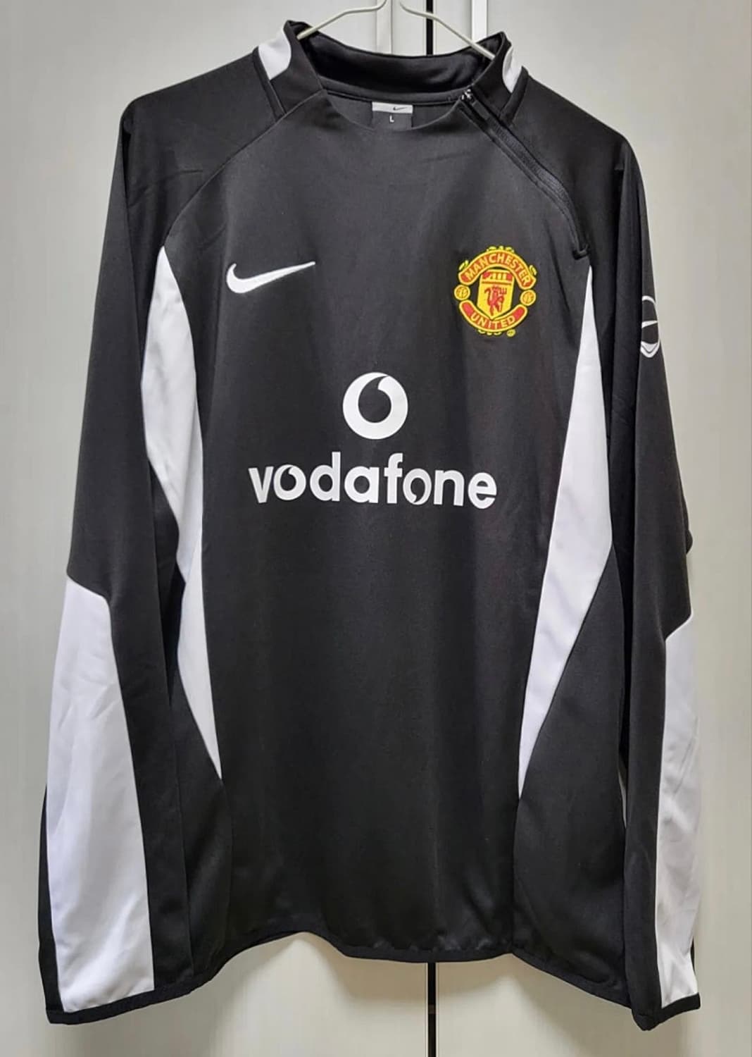 맨유 보다폰 하이드로탑 트레이닝 킷 웜업 상품이미지1