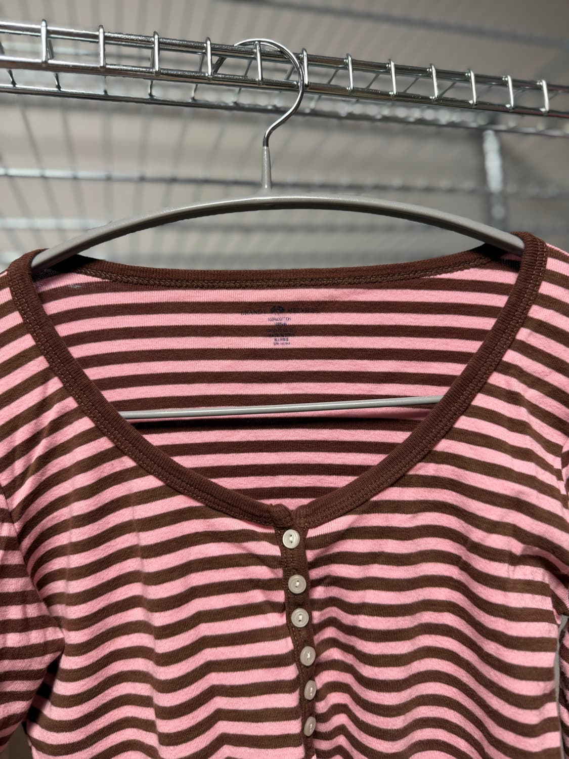 Brandy melville 브랜디 멜빌 티셔츠 상품이미지2