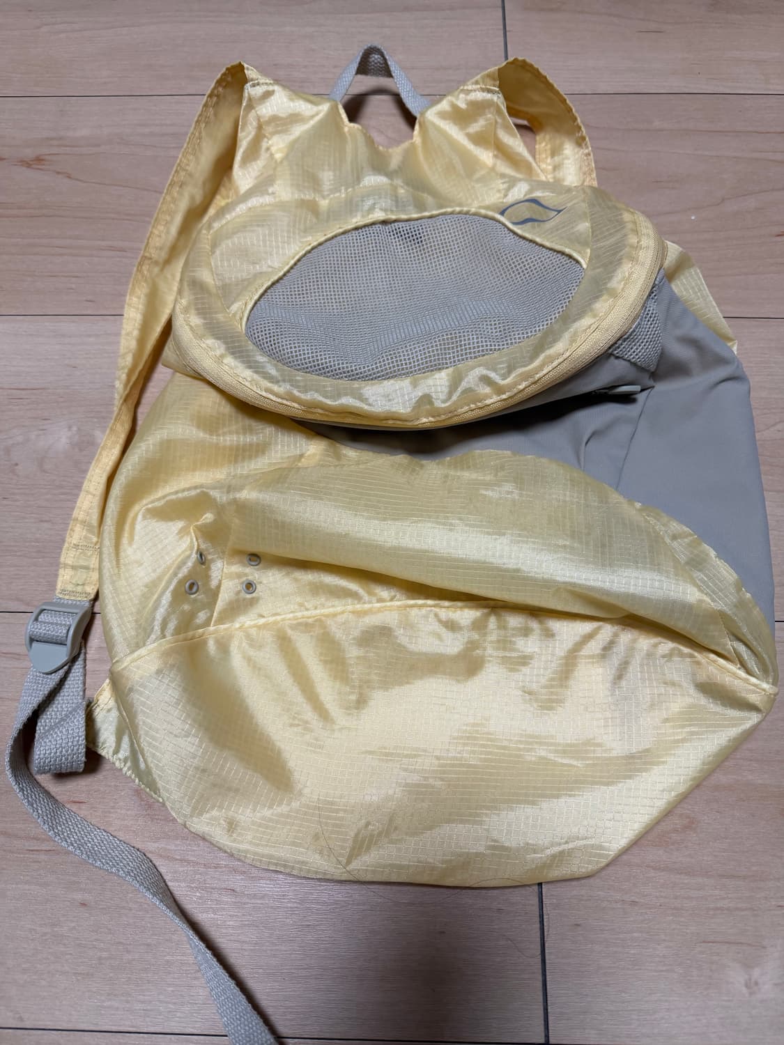 미스치프 라이트웨이트 집 어라운드 백팩 옐로우 / 롬버스 mischief 상품이미지2