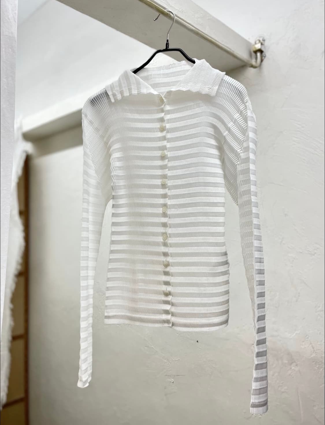 이세이미야케 화이트 플리츠 셔츠 상품이미지1