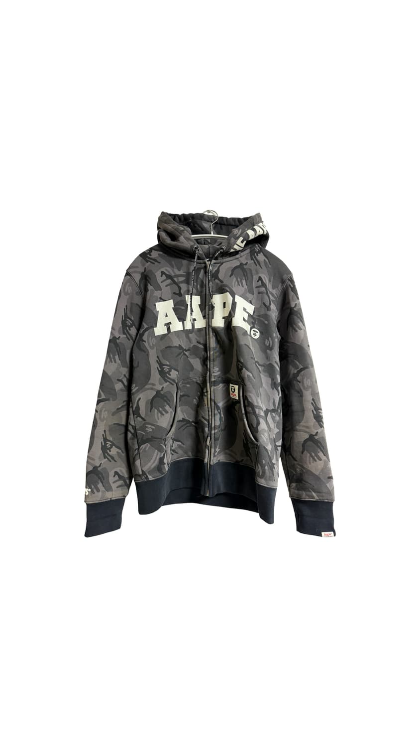 에이프 흑계 후드 집업 상품이미지1