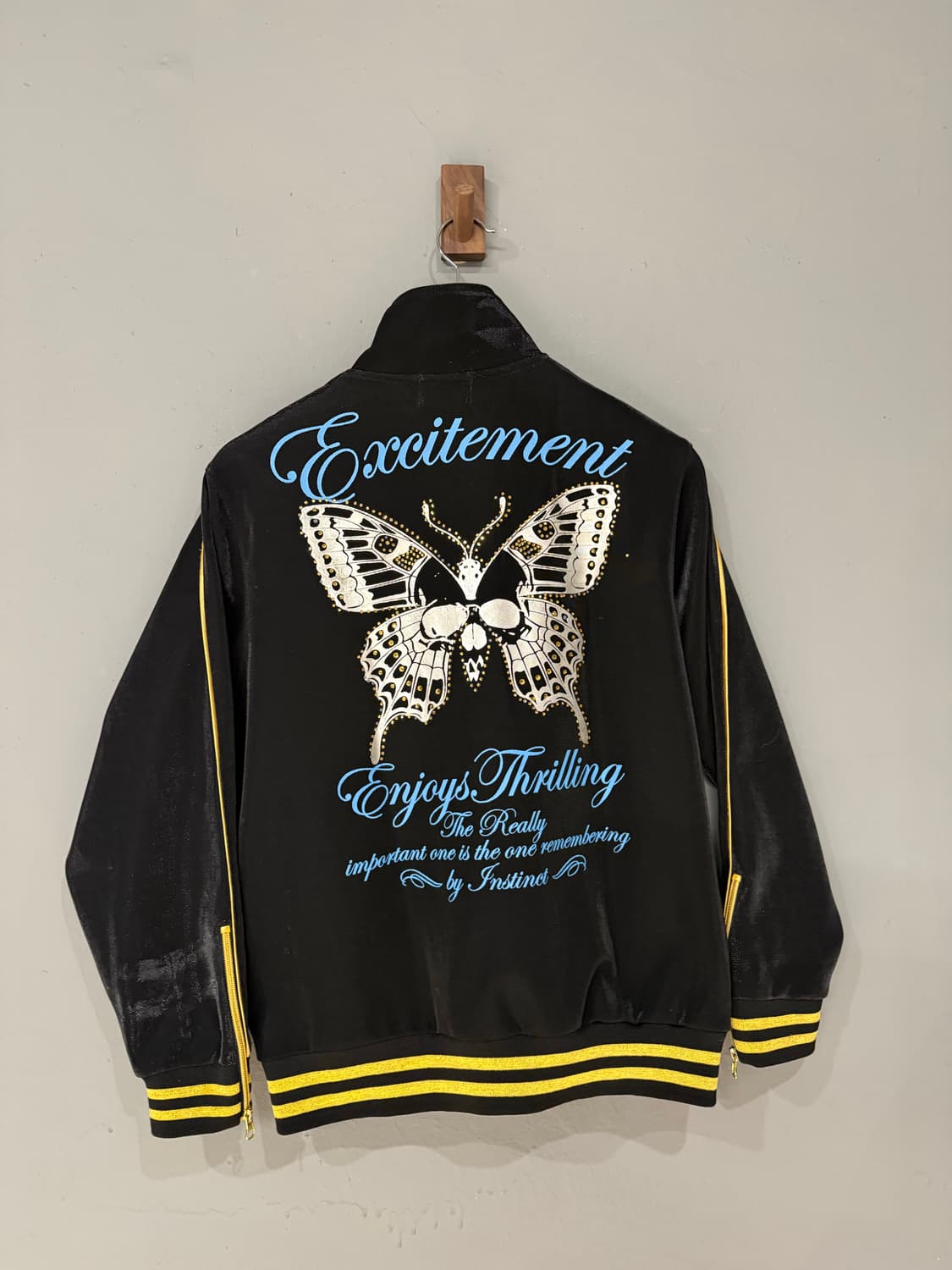 skull & butterfly printing 2-way zip-up 상품이미지9