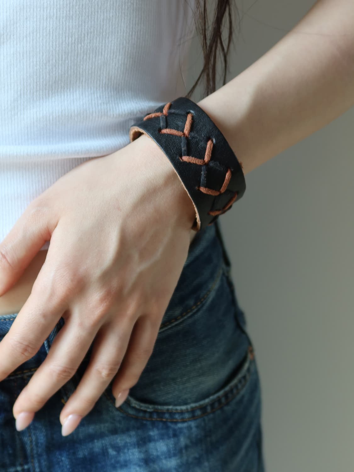 bradied leather cuff 상품이미지2