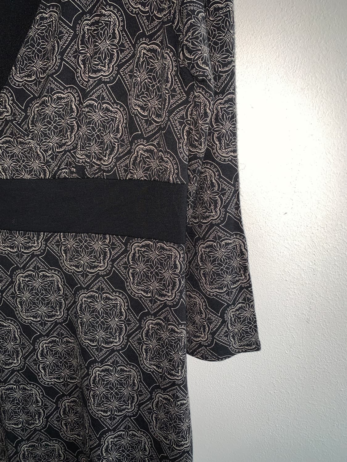 Bernard v neck dress 상품이미지4